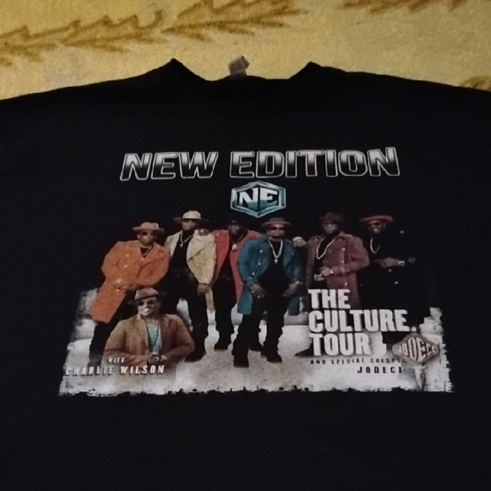 Men's Vintage XXL Gildan Black New Edition Culture Tour Shirt